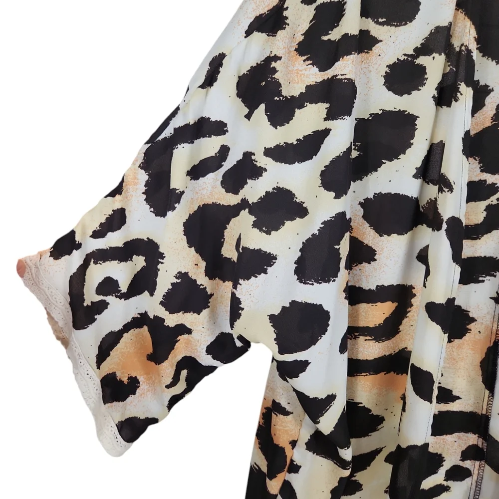 Liberty Love, Women's Animal print cardigan, black creme, gold, w/trim, Sz L - Picture 8 of 10